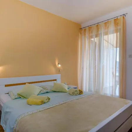 House Ruzica 3*
